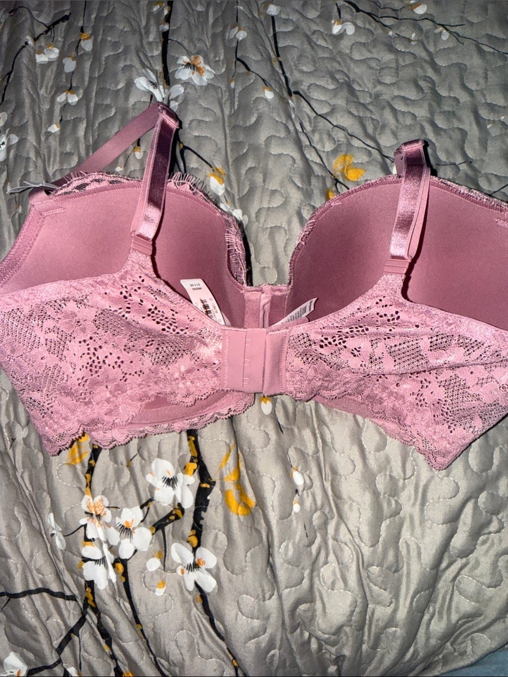 Victoria's Secret Dusty Pink Lace Push-Up Bra - Picture 2 of 4